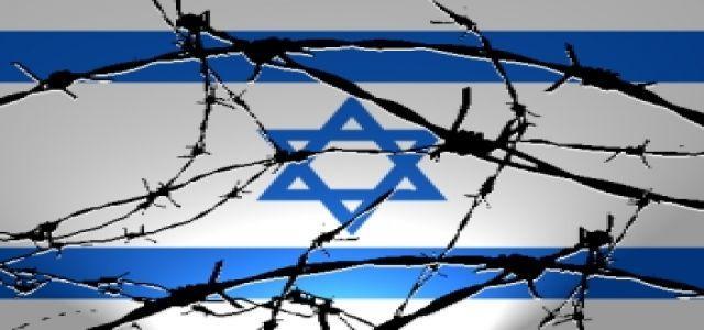 Israeli gunboats intercept Libyan vessel, force it to return