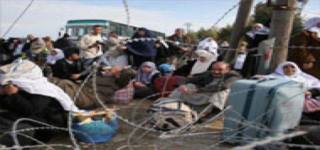 Palestinian Contacts, Protests to End Crisis of Stranded Pilgrims