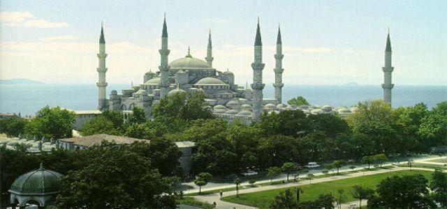 Televised Turkish opinion poll: 68 percent of the Turkish people support Hamas