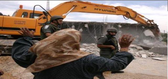 IOA issues 10 demolition orders against Palestinian property