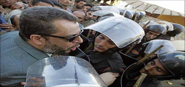 Opposition arrested during campaigns defying Mubarak’s pledges