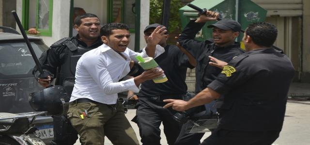 Rights Organization Denounces Escalating Coup Security Arrest Campaign of Students at Exams