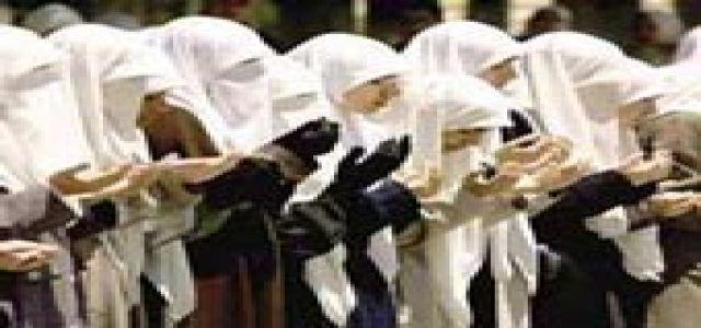 Female Gathering announces its Support to the MB candidate