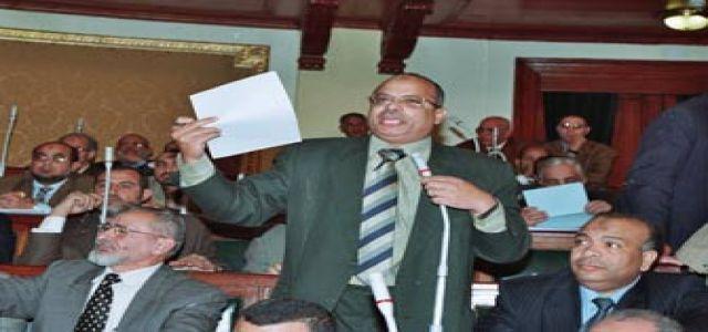 Opposition calls for higher raises for govt employees