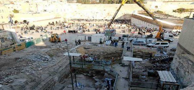 Dangerous Israeli plan to change Buraq Square holy sites revealed